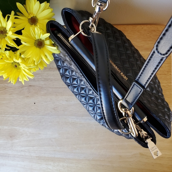 Authentic Love Moschino Purse - Picture 4 of 16